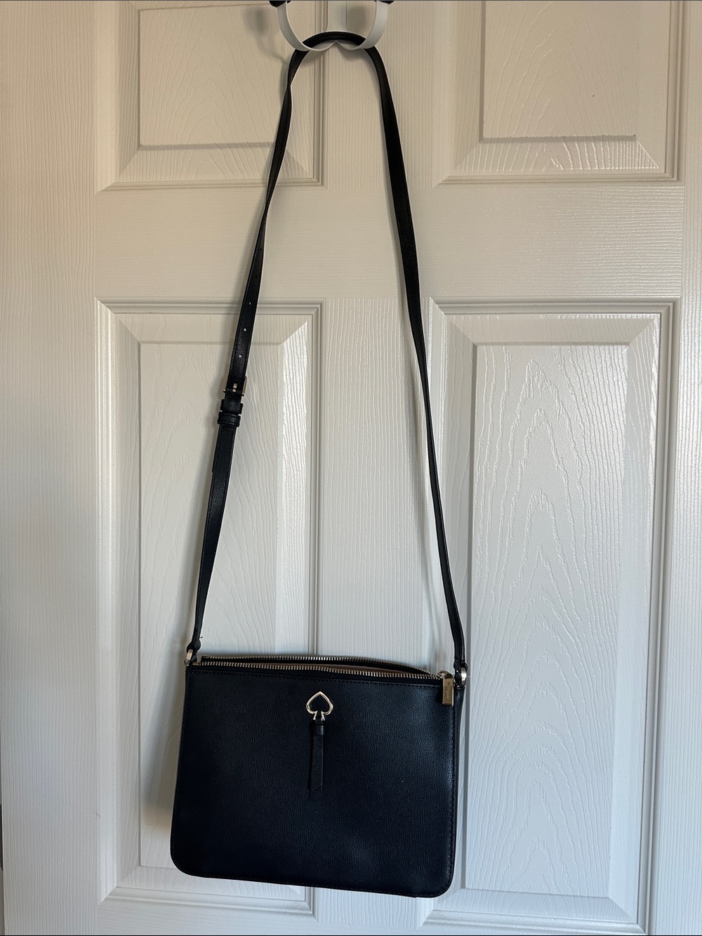 Kate Spade Adel Black Leather Crossbody Bag Medium Camera Purse Shoulder Gold